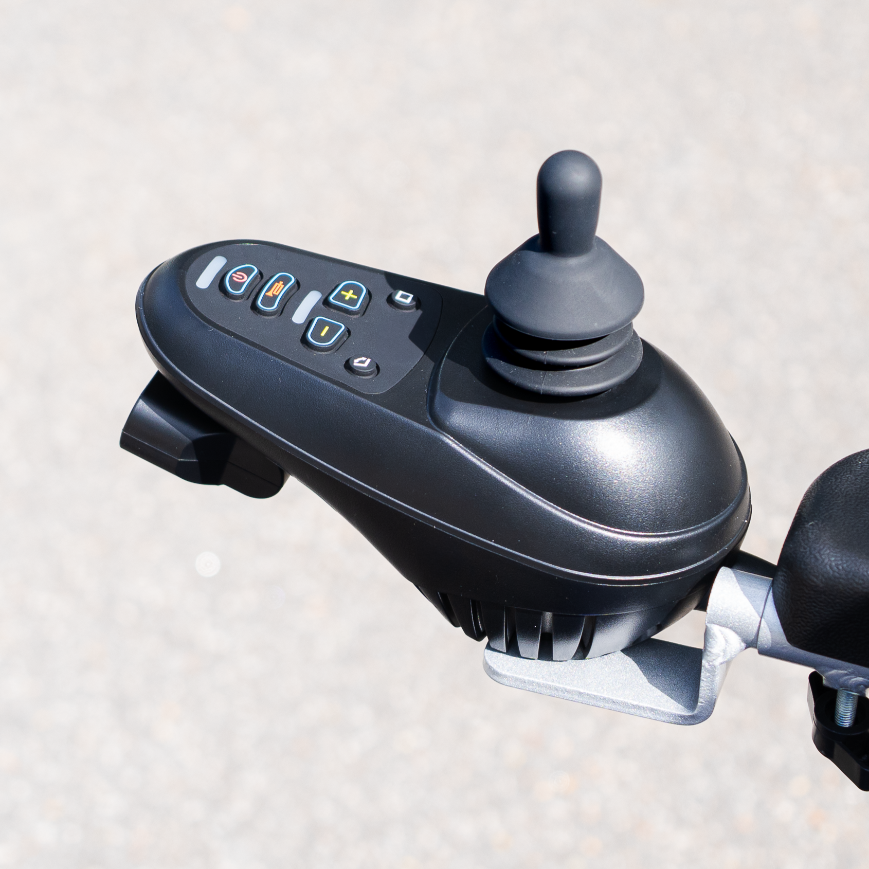 Um Joystick de 360° que transforma sua experiência de mobilidade